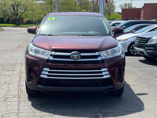2019 Toyota Highlander LE
