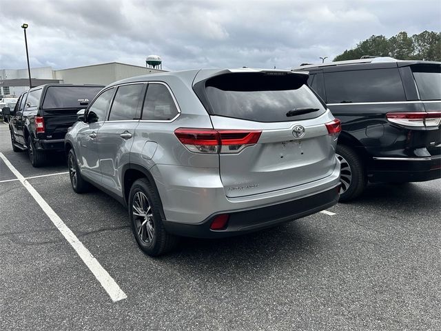 2019 Toyota Highlander LE