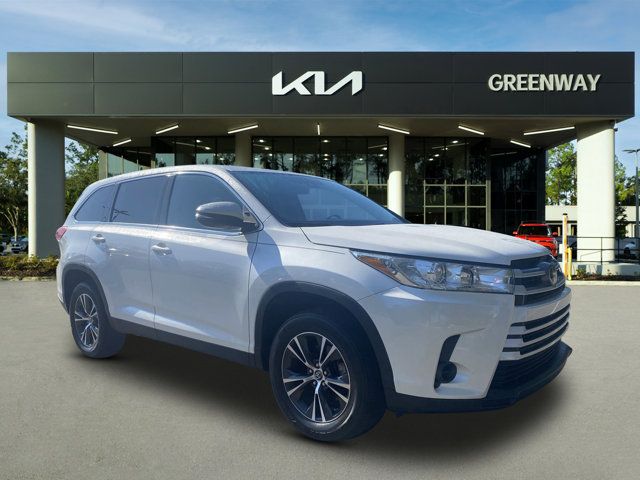 2019 Toyota Highlander LE