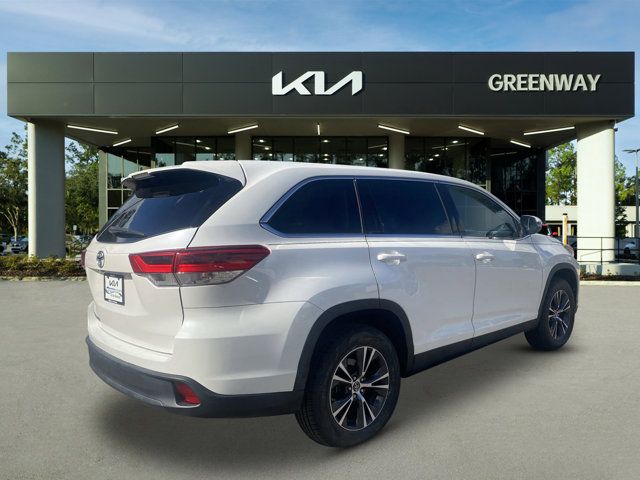 2019 Toyota Highlander LE