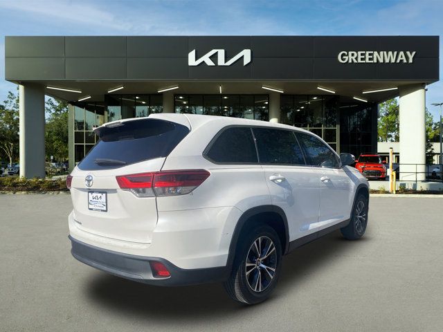 2019 Toyota Highlander LE