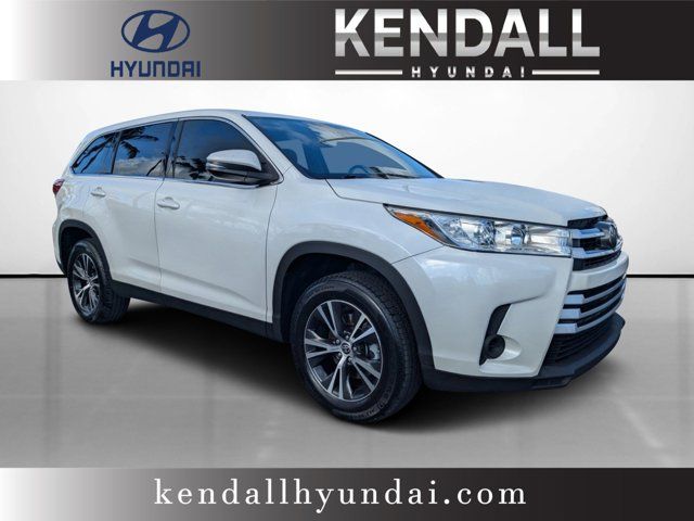 2019 Toyota Highlander LE