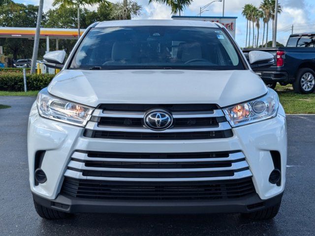 2019 Toyota Highlander LE