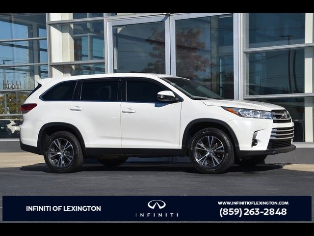 2019 Toyota Highlander LE