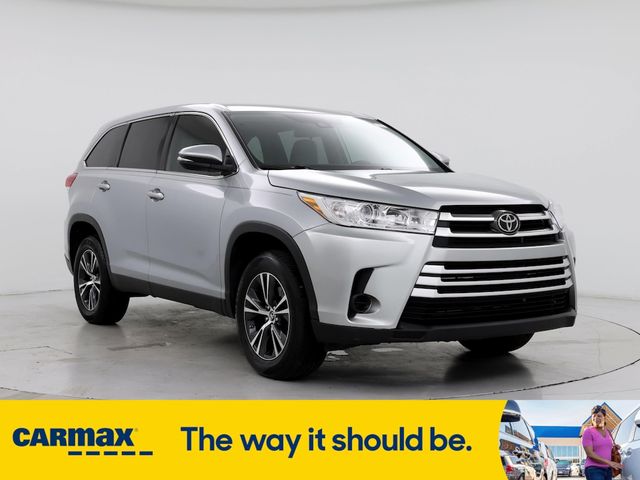 2019 Toyota Highlander LE