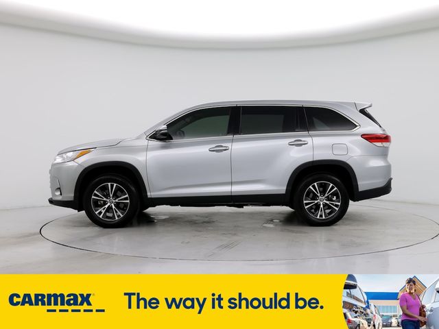 2019 Toyota Highlander LE