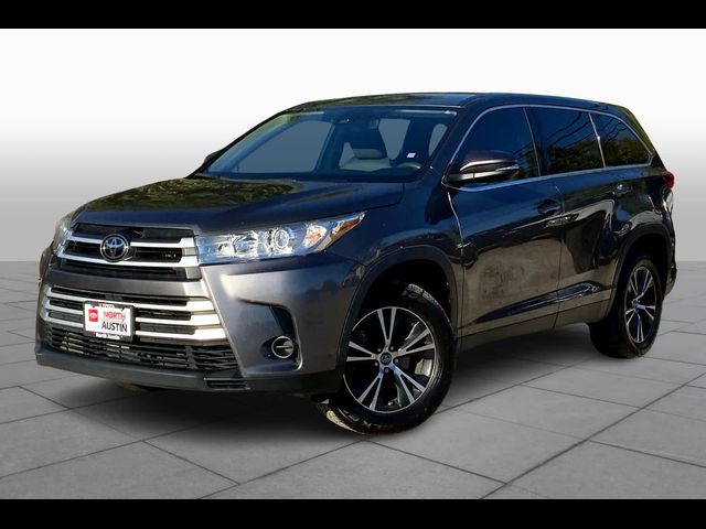 2019 Toyota Highlander LE