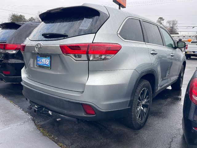 2019 Toyota Highlander LE