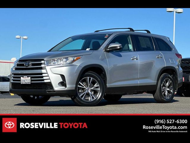 2019 Toyota Highlander LE