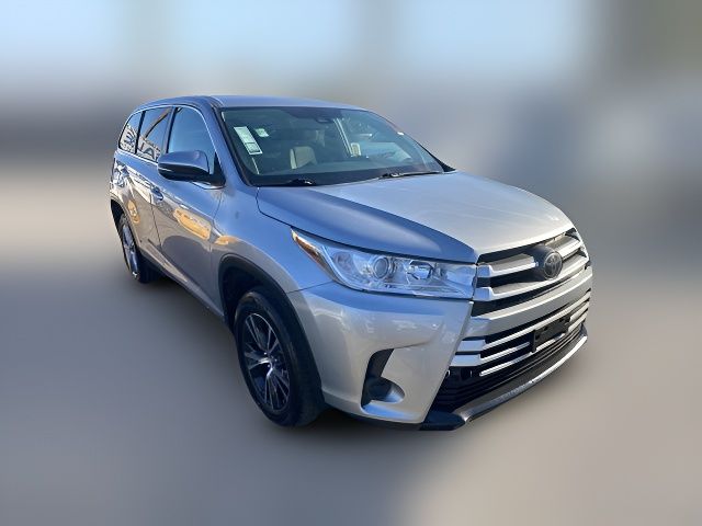 2019 Toyota Highlander LE