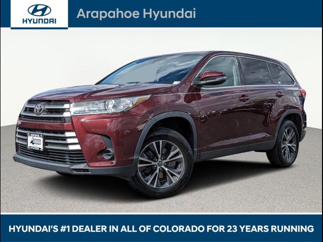 2019 Toyota Highlander LE