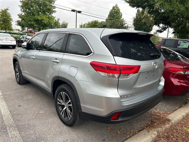 2019 Toyota Highlander LE