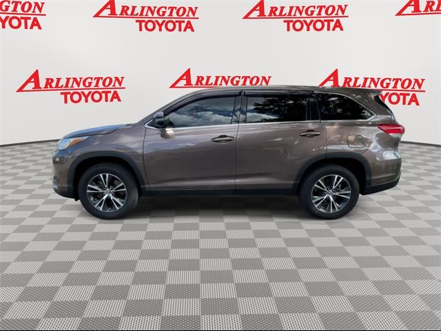 2019 Toyota Highlander LE