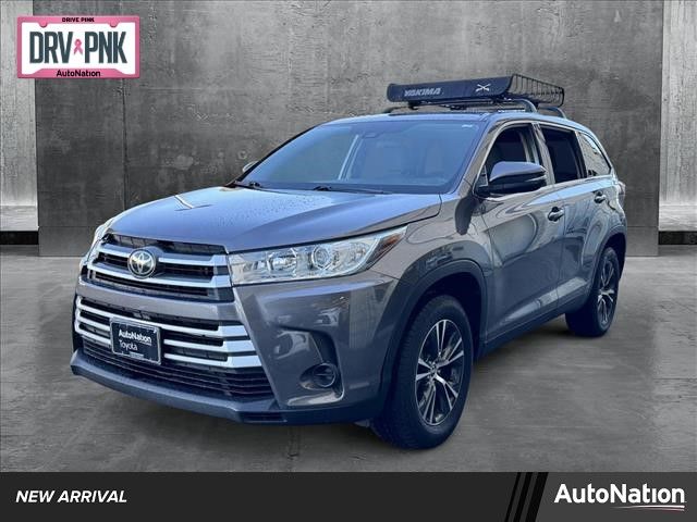 2019 Toyota Highlander LE