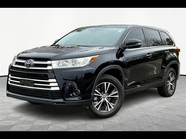 2019 Toyota Highlander LE