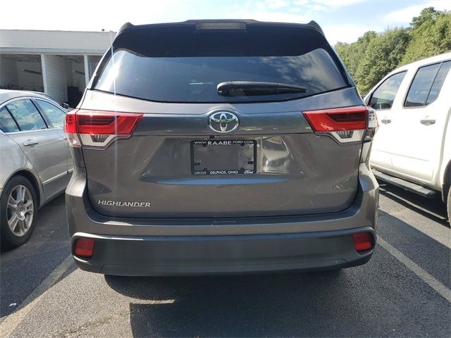 2019 Toyota Highlander LE