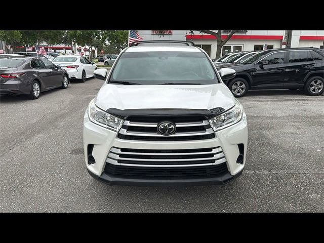 2019 Toyota Highlander LE