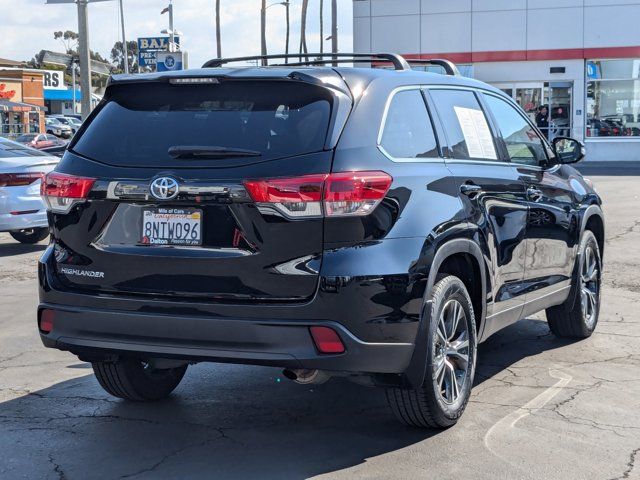 2019 Toyota Highlander LE