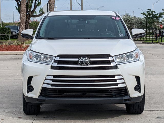 2019 Toyota Highlander LE