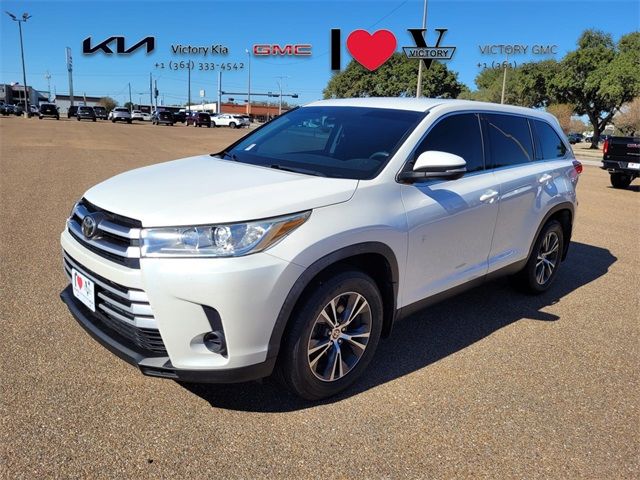 2019 Toyota Highlander LE