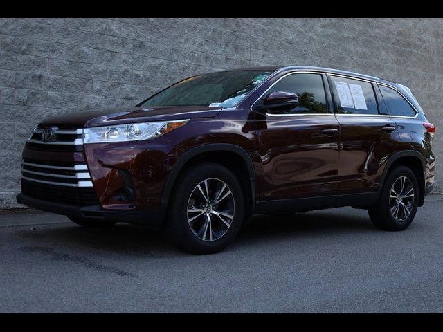 2019 Toyota Highlander LE