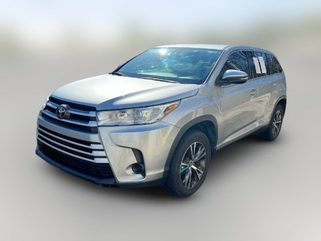 2019 Toyota Highlander LE