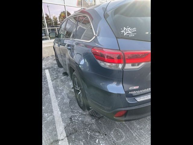 2019 Toyota Highlander LE