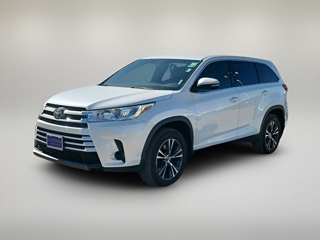 2019 Toyota Highlander LE