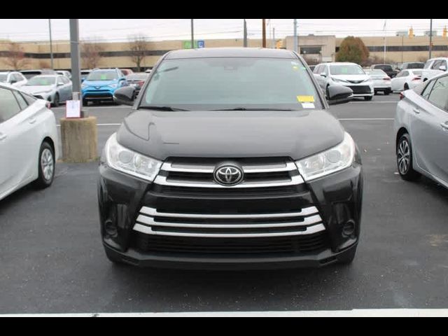 2019 Toyota Highlander LE