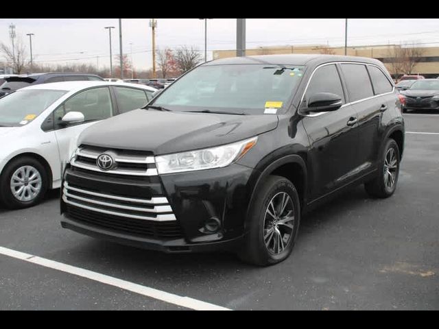 2019 Toyota Highlander LE