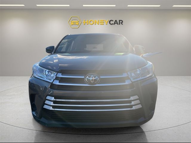 2019 Toyota Highlander LE