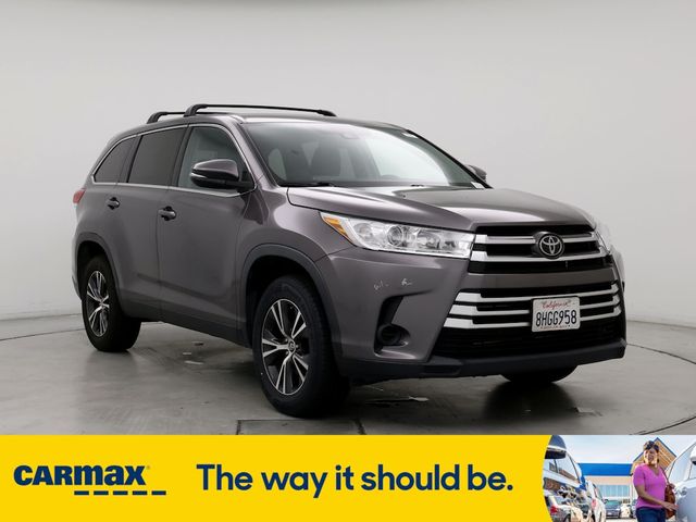 2019 Toyota Highlander LE