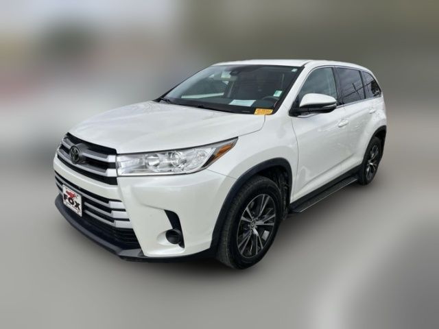 2019 Toyota Highlander LE