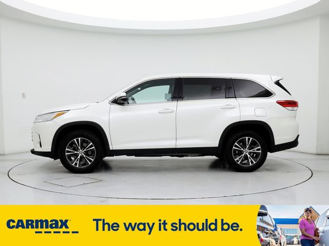 2019 Toyota Highlander LE