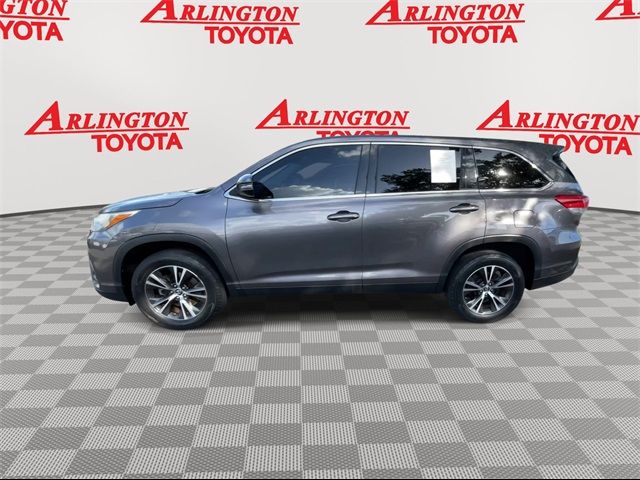 2019 Toyota Highlander LE