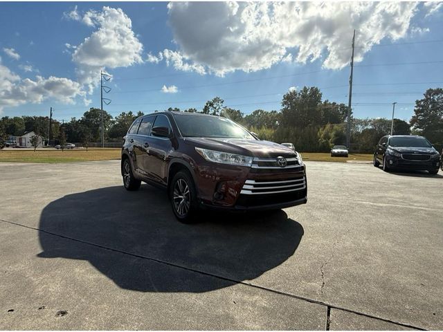 2019 Toyota Highlander LE