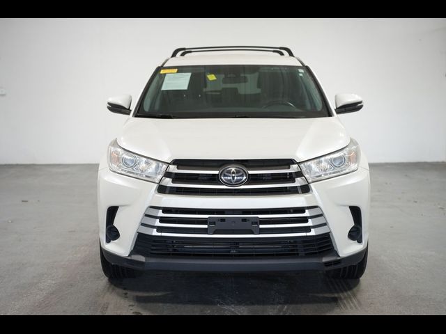 2019 Toyota Highlander LE