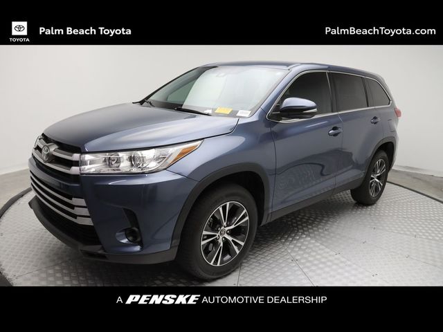 2019 Toyota Highlander LE