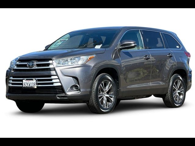 2019 Toyota Highlander LE