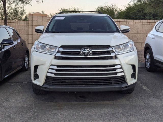 2019 Toyota Highlander LE