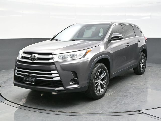 2019 Toyota Highlander LE
