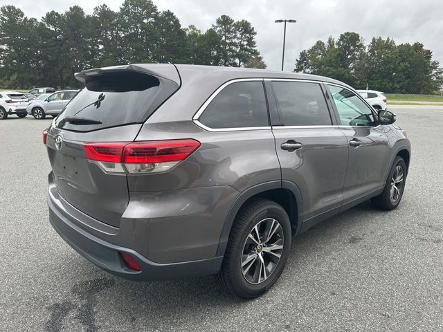 2019 Toyota Highlander LE