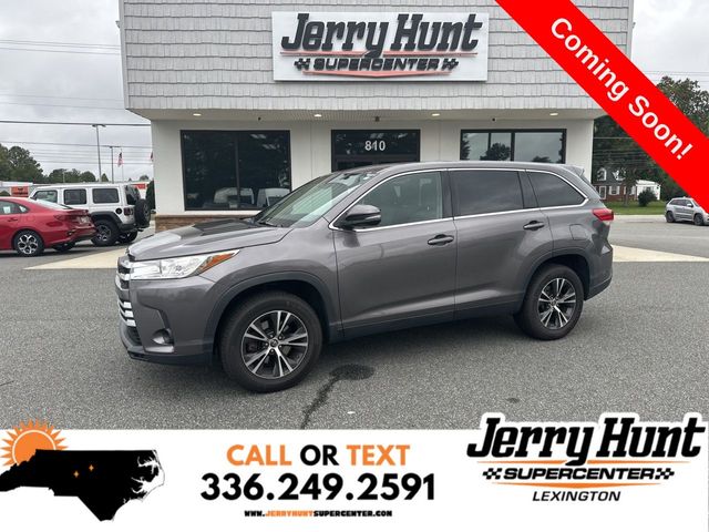 2019 Toyota Highlander LE