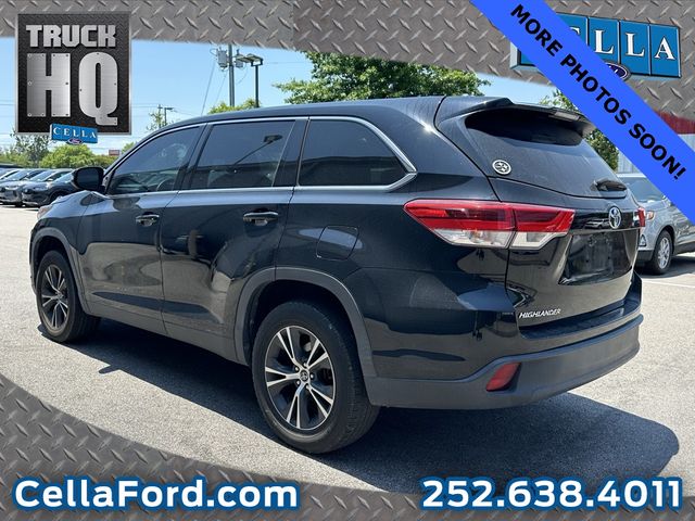 2019 Toyota Highlander LE