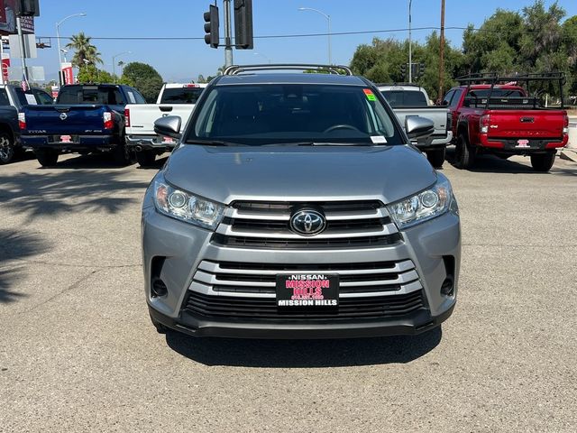 2019 Toyota Highlander LE