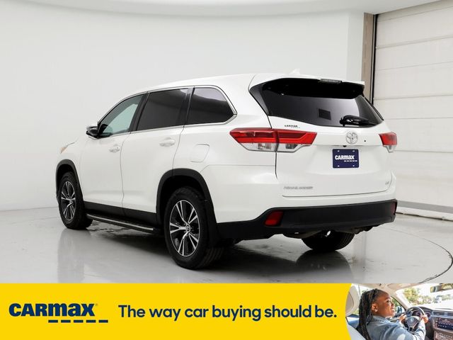 2019 Toyota Highlander LE