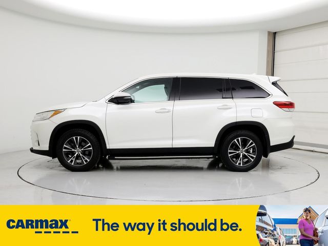 2019 Toyota Highlander LE