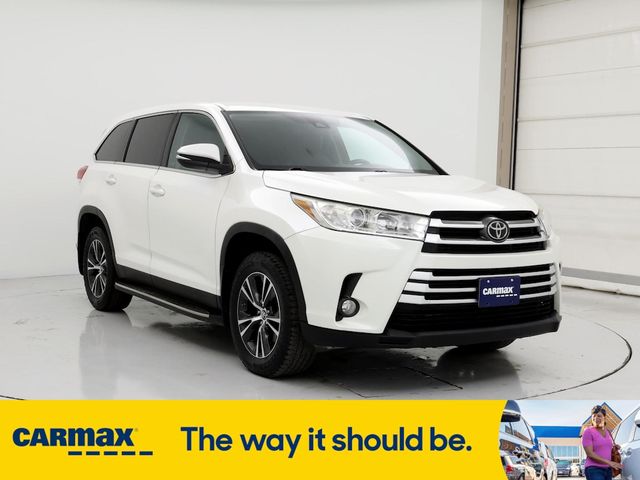 2019 Toyota Highlander LE