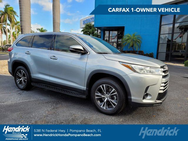 2019 Toyota Highlander LE