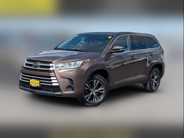 2019 Toyota Highlander LE